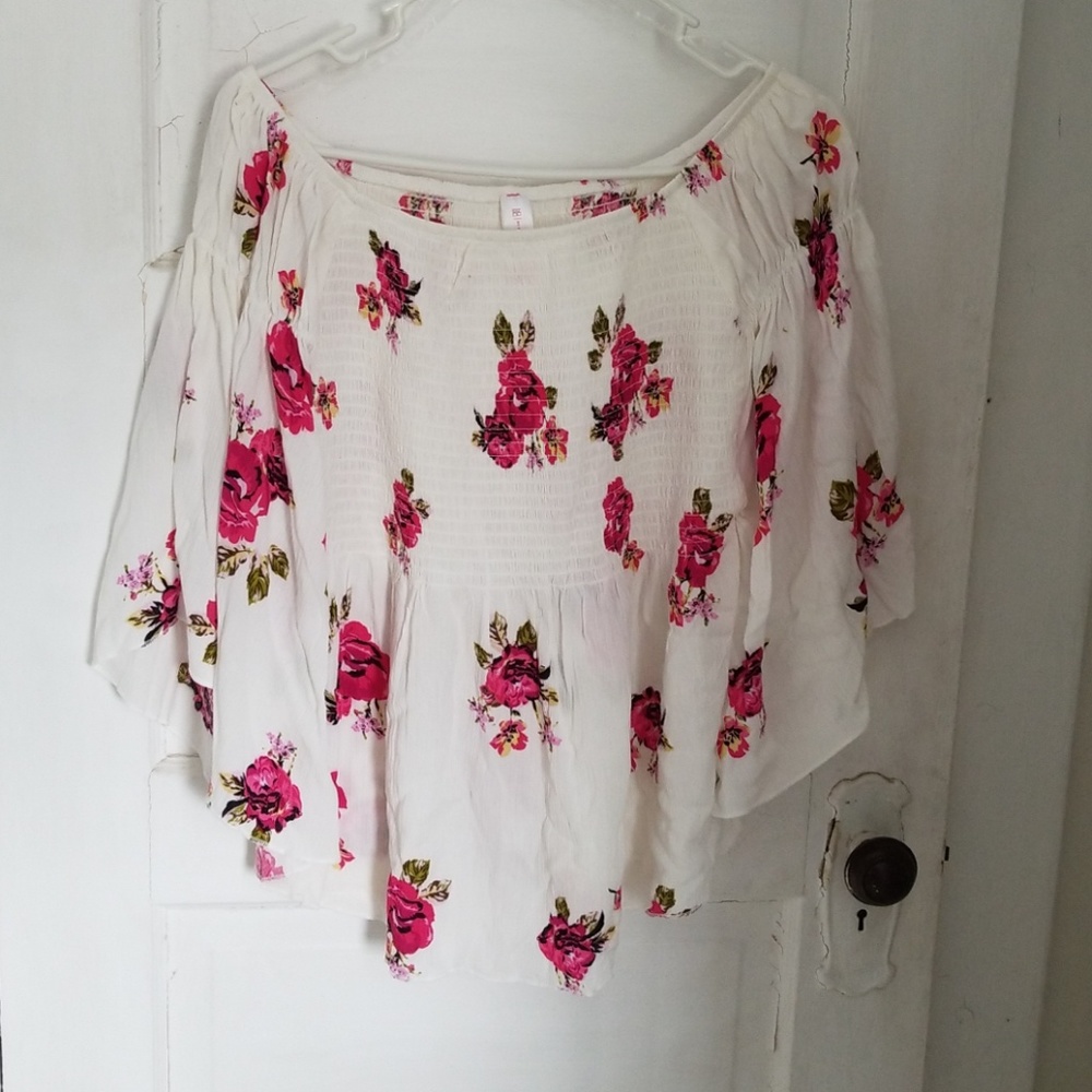 Flowy cream colored top